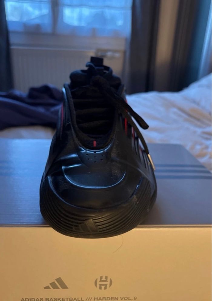 Adidas Harden Vol. 9 – Coloris Black/Red - photo numéro 4