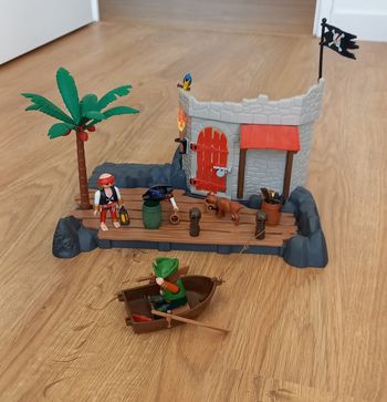Playmobil l'île aux pirates