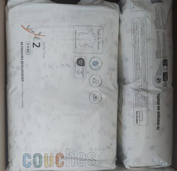 2 paquets de couches taille 2  la marque en moins
