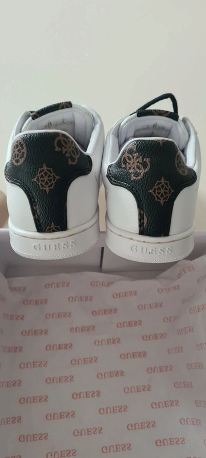 Baskets guess T36 - photo numéro 4