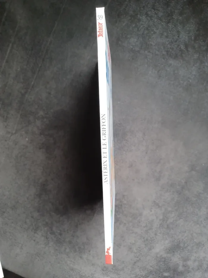 BD Astérix tome 39 Astérix et le griffon - photo numéro 3