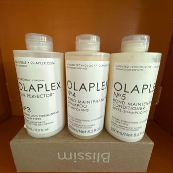 Olaplex traitement cheveux numéro 3 , 4 et 5