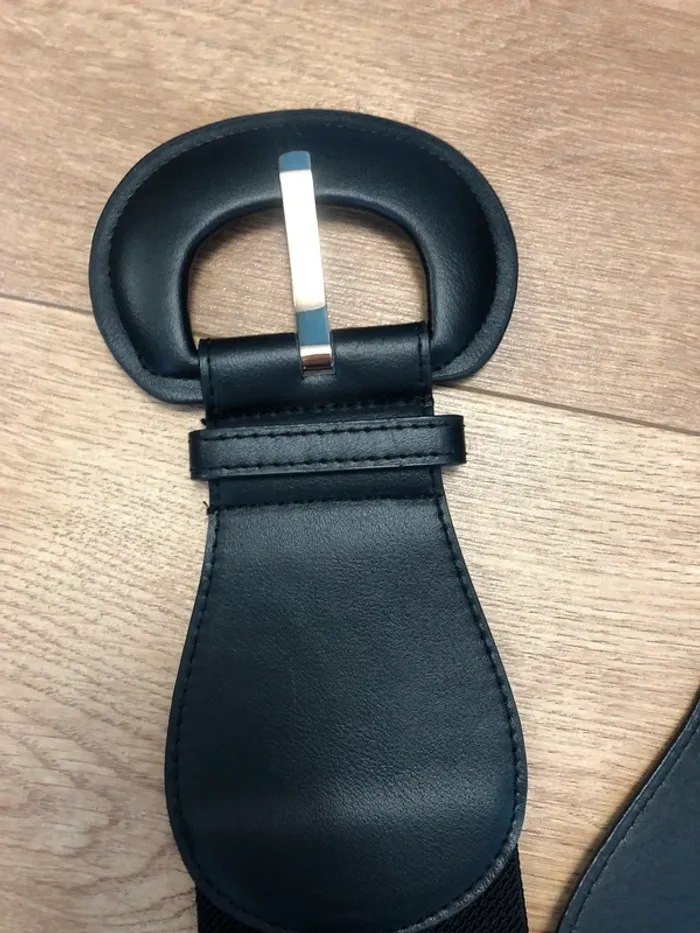 Ceinture noire élastique - photo numéro 3