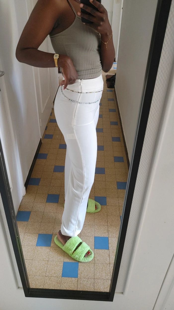 Pantalon blanc jambe droite légèrement extensible - photo numéro 7