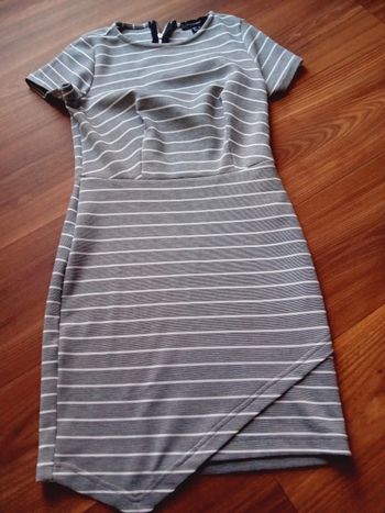 Robe à rayures