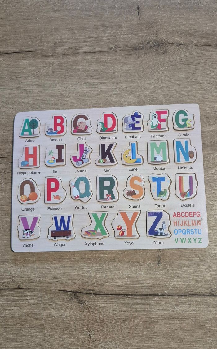 Puzzle alphabet à encastrer en bois - photo numéro 2