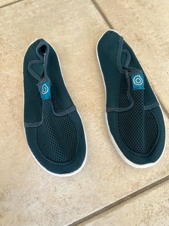 Chaussures aquatiques 