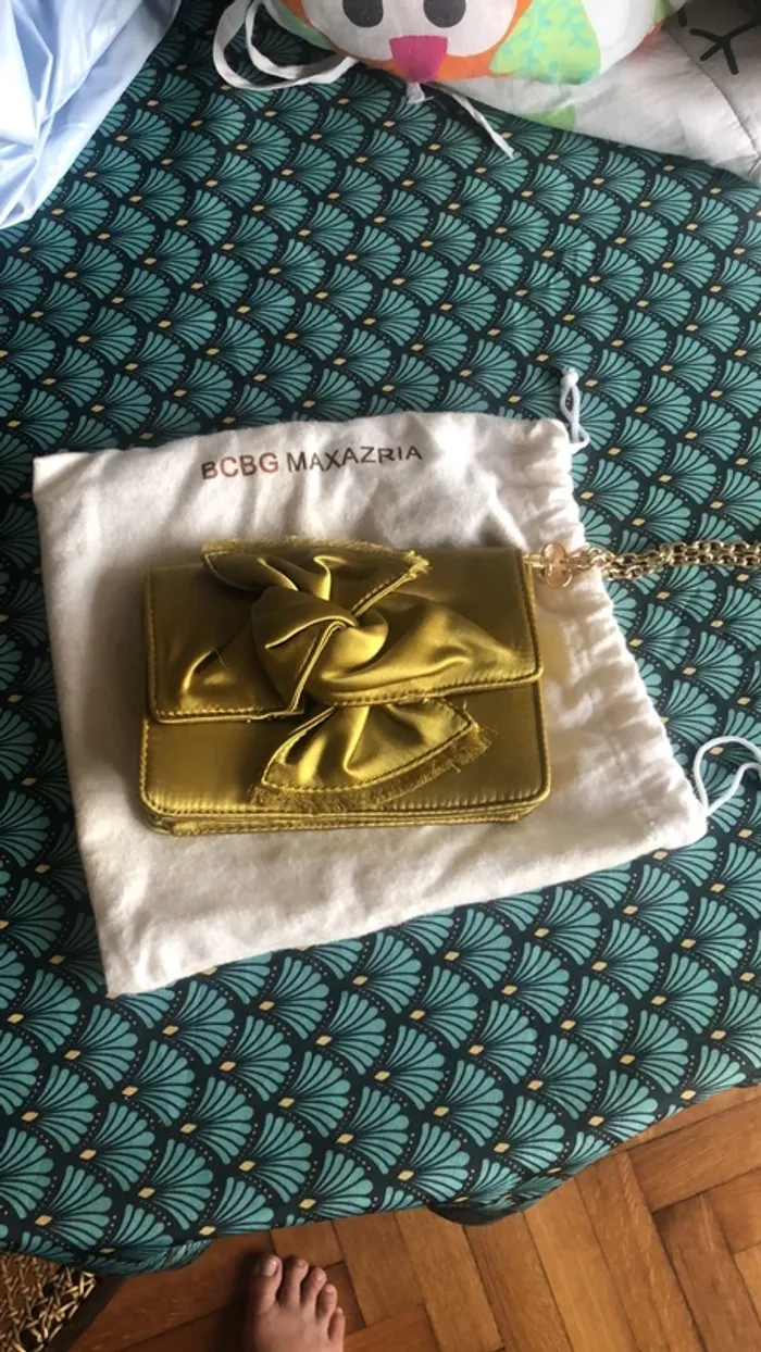 Pochette BCBG maxazaria
