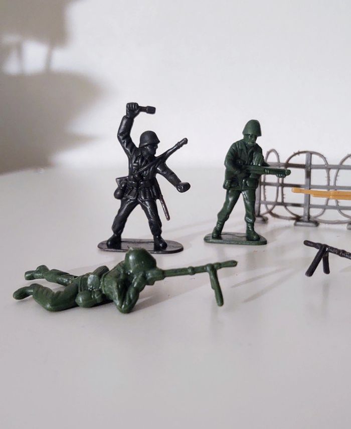 Lot soldats vintage - photo numéro 2