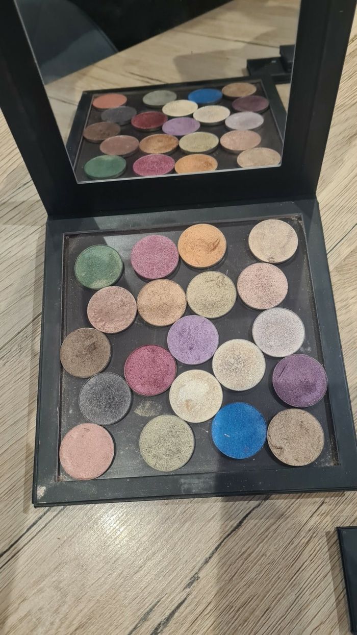 Gros lot de Palette yeux younique - photo numéro 4