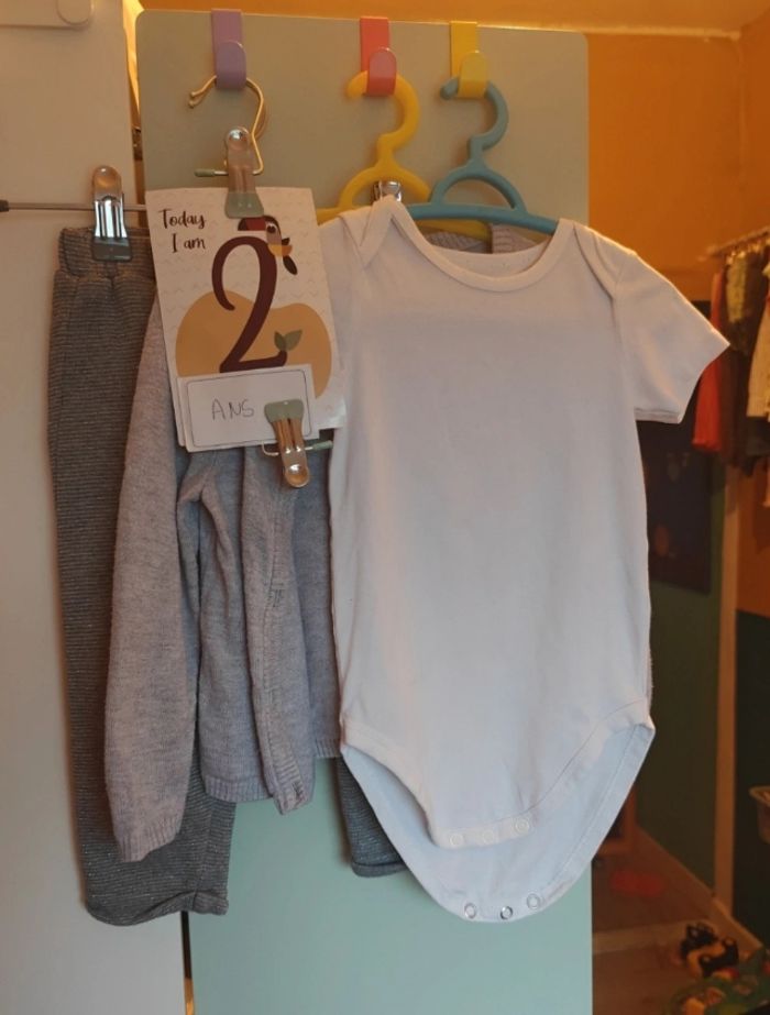 Ensemble trois pièces 2 ans