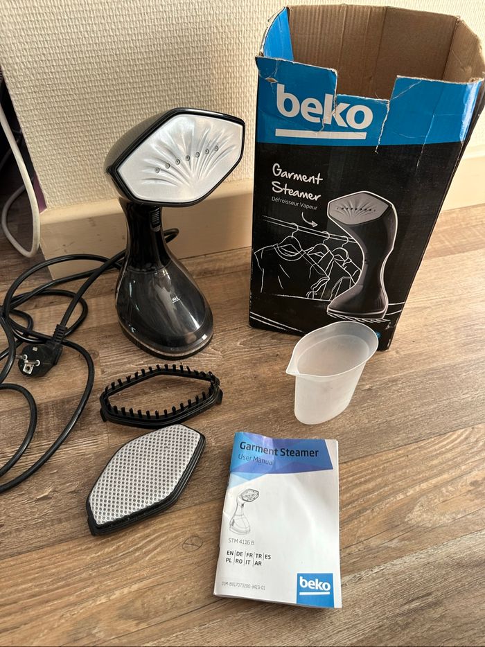 - Defroisseur Beko  - Très bon état
