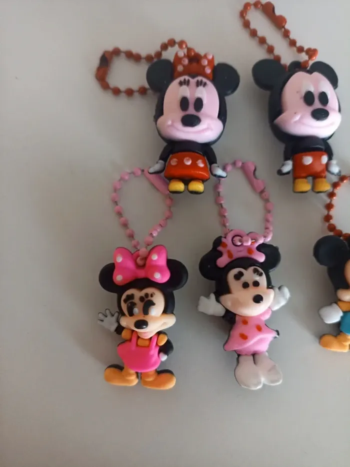 Lot 5 portes clé Mickey mouse - photo numéro 2