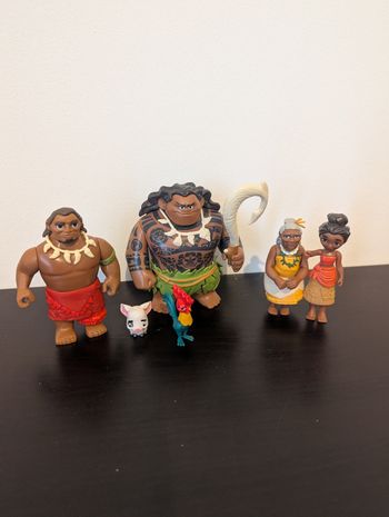Lot de figurines Disney Vaiana et sa famille Adventure pack