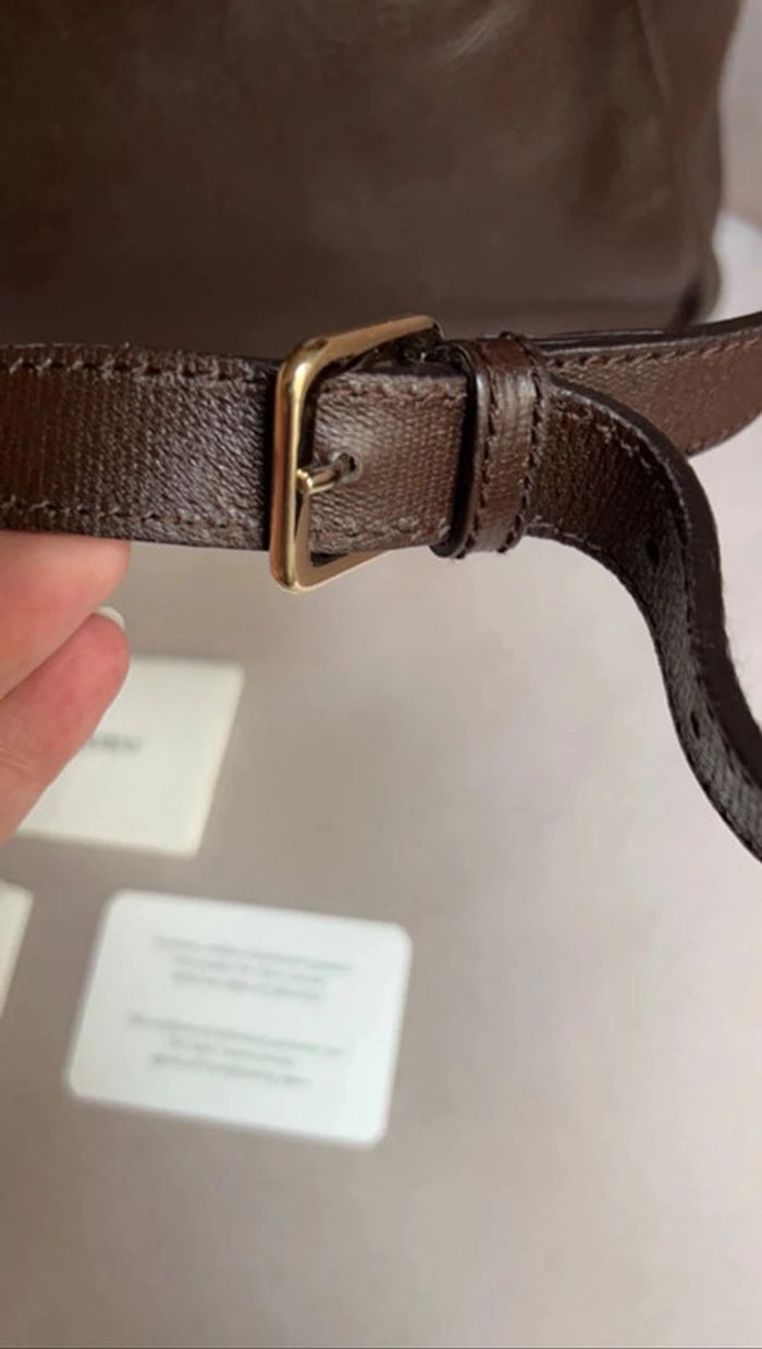 Yves Saint Laurent – Sac besace "Ycone" grand modèle – Marron chocolat - photo numéro 18