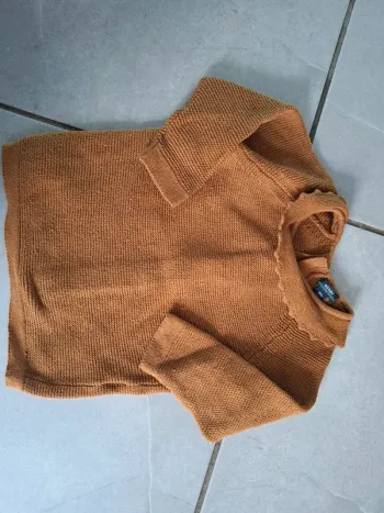 Pull moutarde