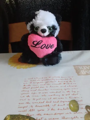 Peluche panda avec cœur "Love"
