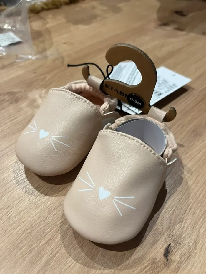 Chaussures bébé fille 0-3 mois - photo numéro 2