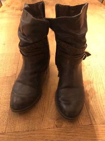 Jolies bottes mi-mollets