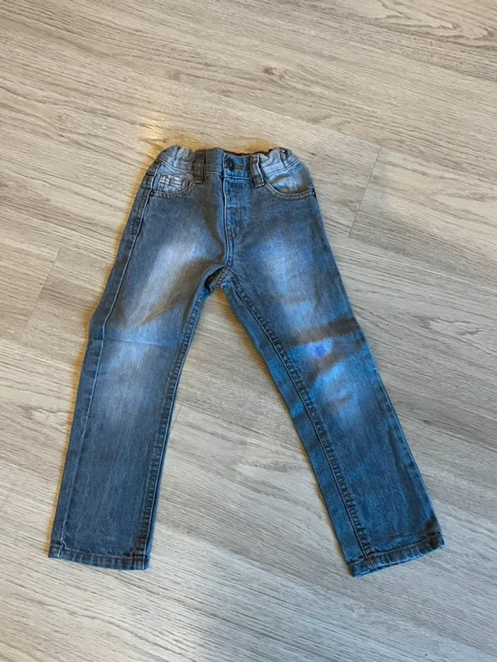 Jeans Kiabi taille 4 ans