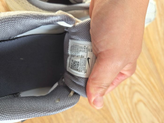 Nike Zoom vomero 5 beige 42 - photo numéro 6