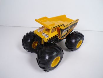 Gros Monster Trucks - Gotta Dump - Hot Wheels
