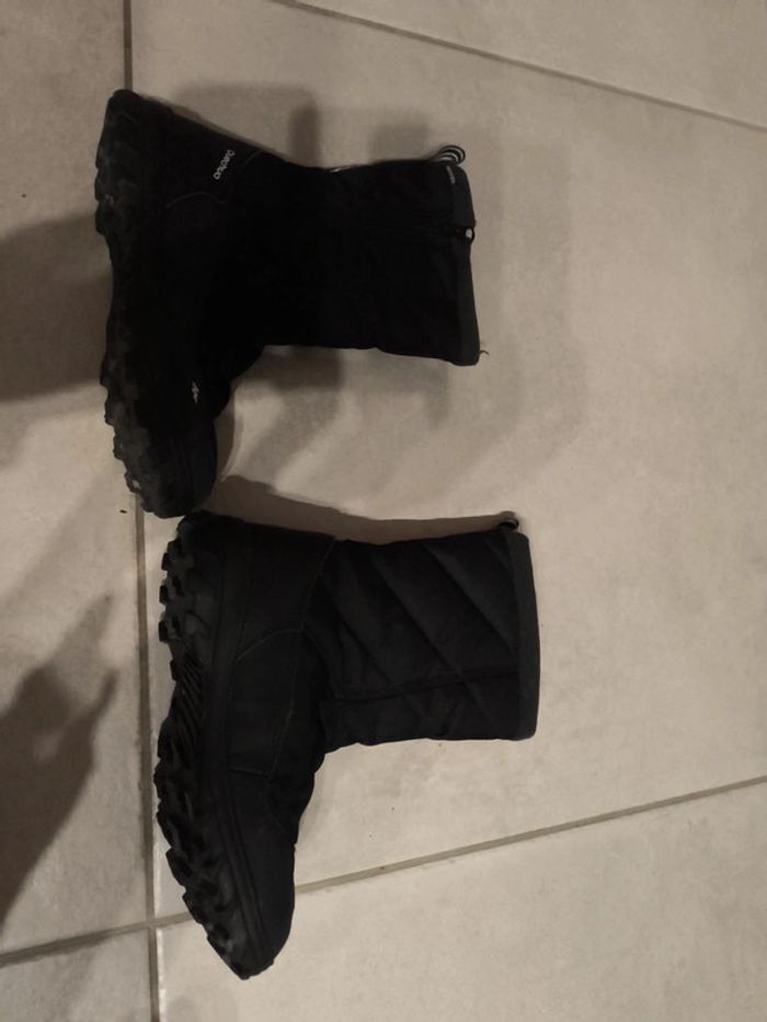 Bottes pour la neige. Après ski. Pointure 35. Quechua - photo numéro 3