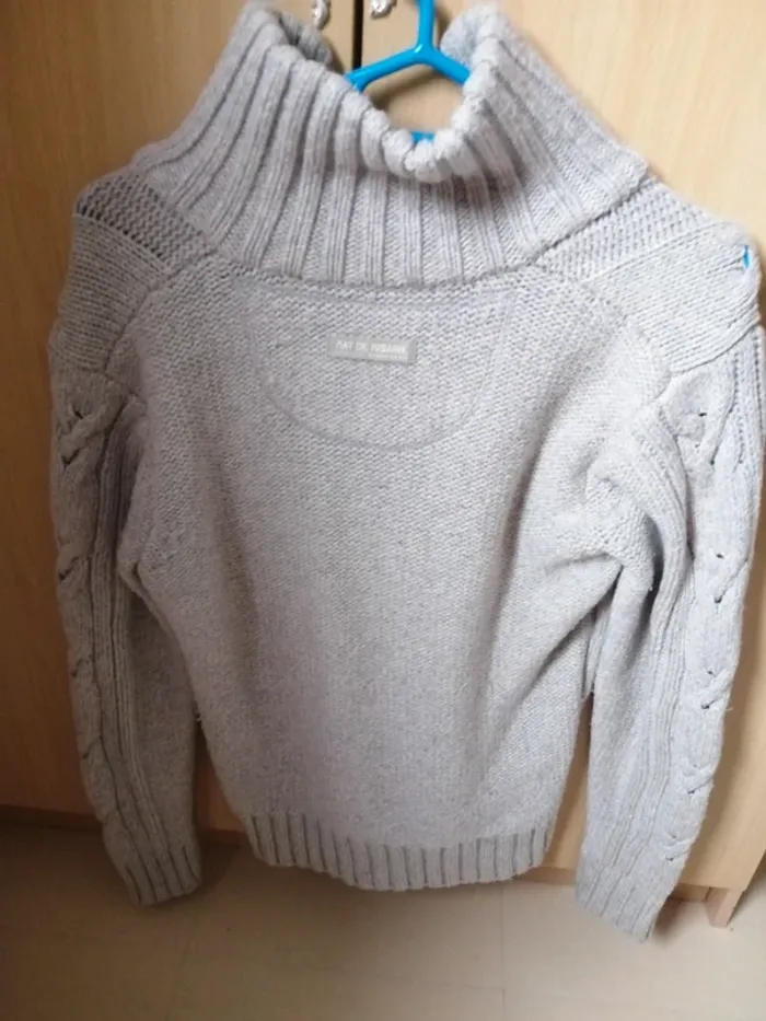 Pull gris - photo numéro 2