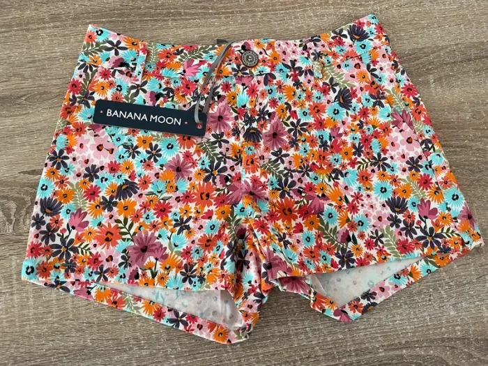 Short fleuri Banana Moon taille S neuf