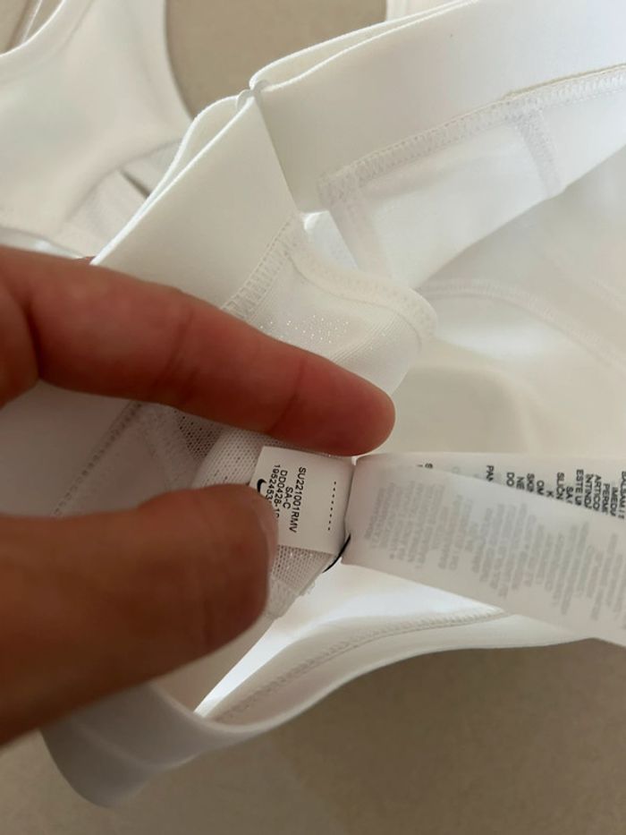 Brassière Nike taille s - photo numéro 5