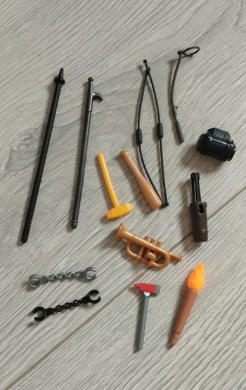 Lot d'accessoires playmobil 