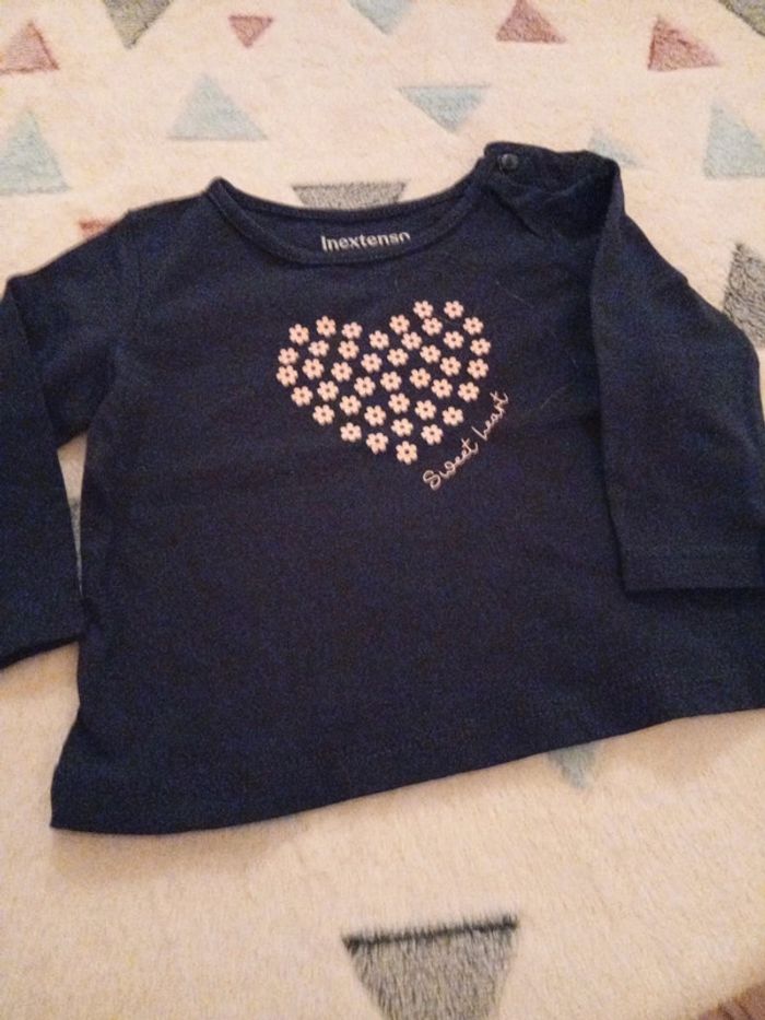 T-shirt coeur fleur - photo numéro 2