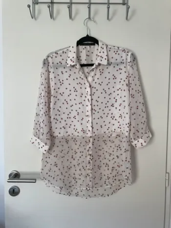 Chemise blouse crème à motifs Zara taille S comme neuve