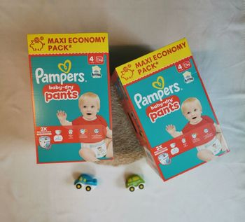 Pampers baby dry, 2x94=188 pants, taille 4, 9/15kg 
