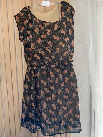 Magnifique robe d’été soirée ou journée taille unique (34-38)