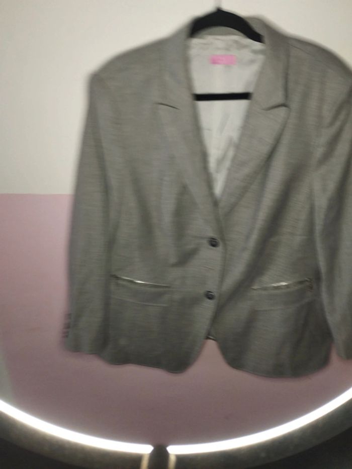 Veste basler taille 46 - photo numéro 3