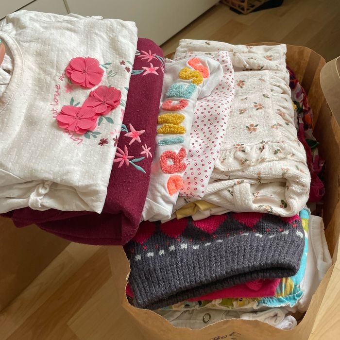 Lot 65 vêtements bebe fille 6 mois