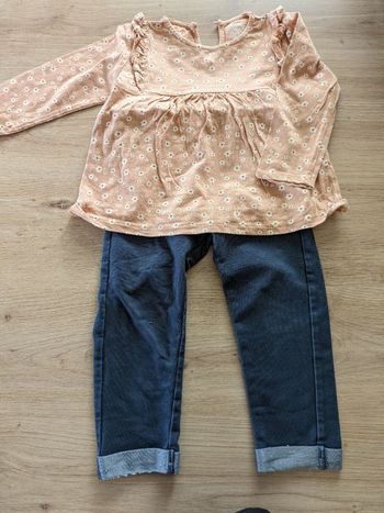 Ensemble tregging et blouse à fleurs