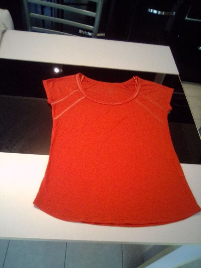Tee shirt manches courtes. KOOKAI. Taille XS