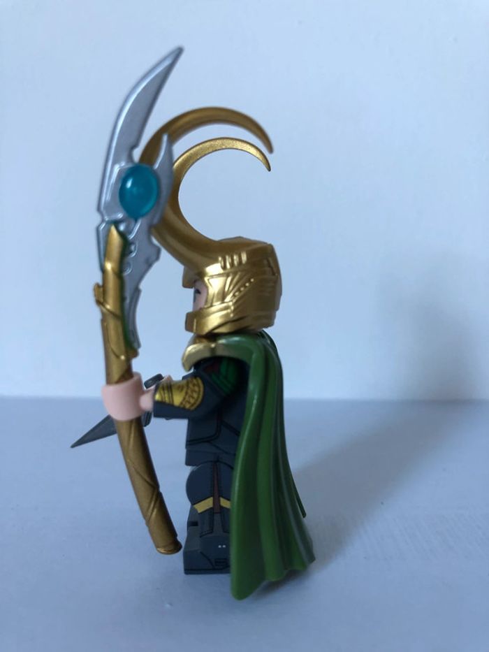 Figurine type lego Loki. Marvel - photo numéro 2