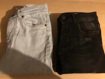 Lots 2 jean hommes taille M