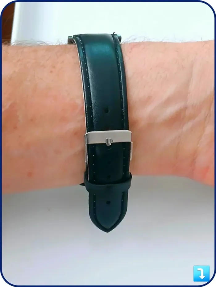 Montre noire homme – Bracelet cuir – Élégante et minimaliste - photo numéro 3