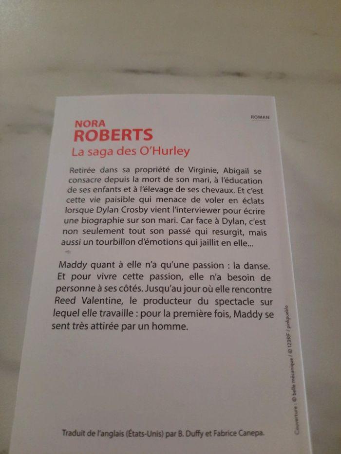 Livre "La saga des O'Hurley" de Nora Roberts - photo numéro 3