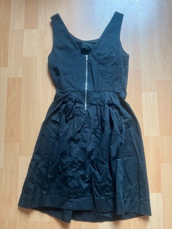 Petite robe noir camaïeu taille 34