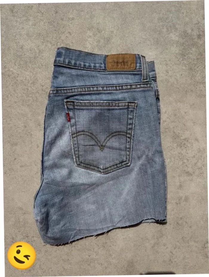 Short Levi's 550 W30 FR40 Bleu femme women #SHO115