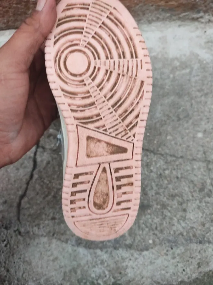 Chaussures basket taille 28 marque Okaïdi - photo numéro 15