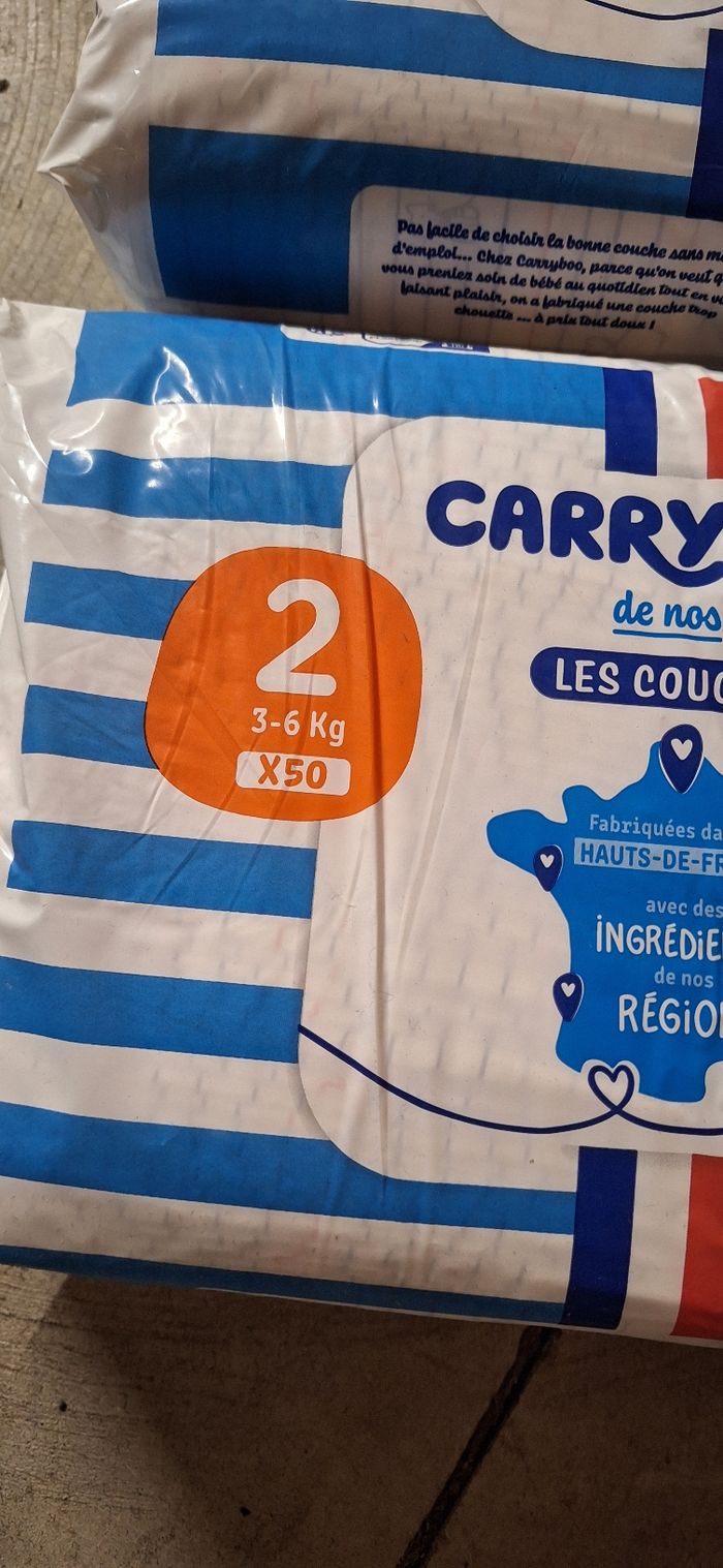 2 paquets couches carryboo taille 2