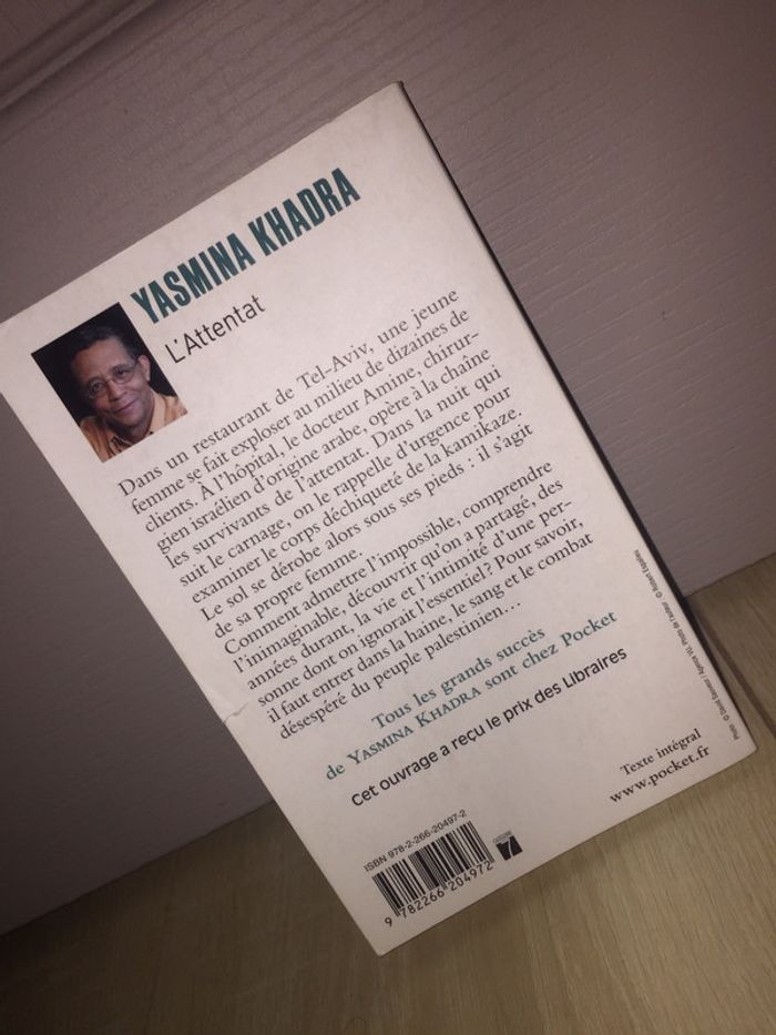 Livre 📕 L'attentat Pocket 3euros - photo numéro 4