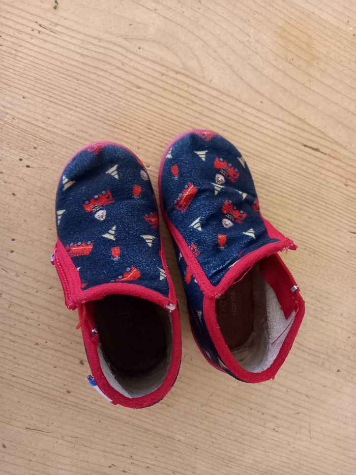 Jolis chaussons garçon Bellamy 24 motifs camions de pompiers - photo numéro 8