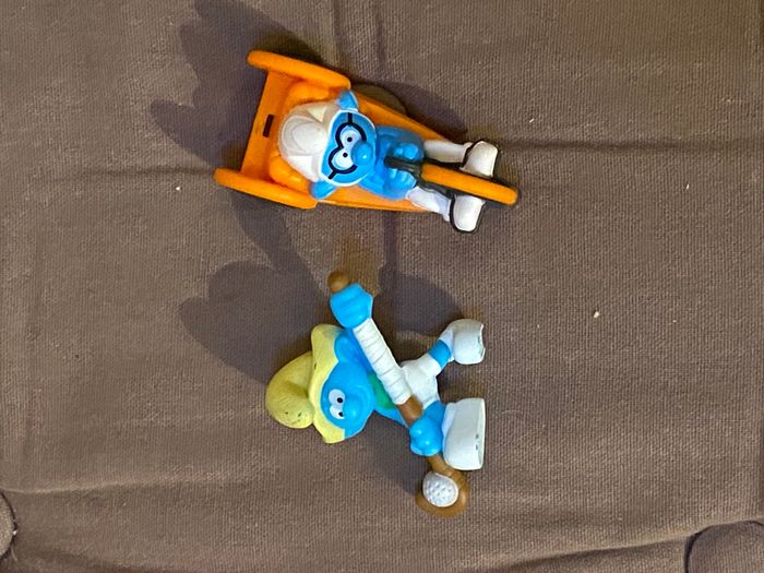 Lot de 2 figurines schtroumpfs Mcdonald's 2024, Schleich